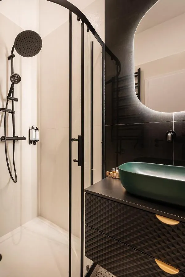 Apartment R6 - Boutique Apartments, Best Location By Bqa Budapest